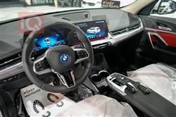 بي ام دبليو iX1